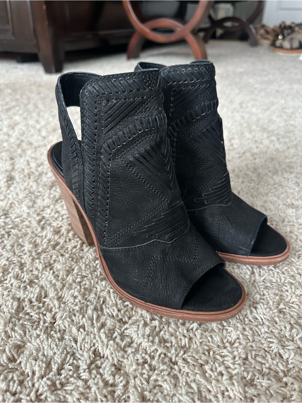 Vince Camuto Black Open-Peep Toe Cutout Heeled Sandals